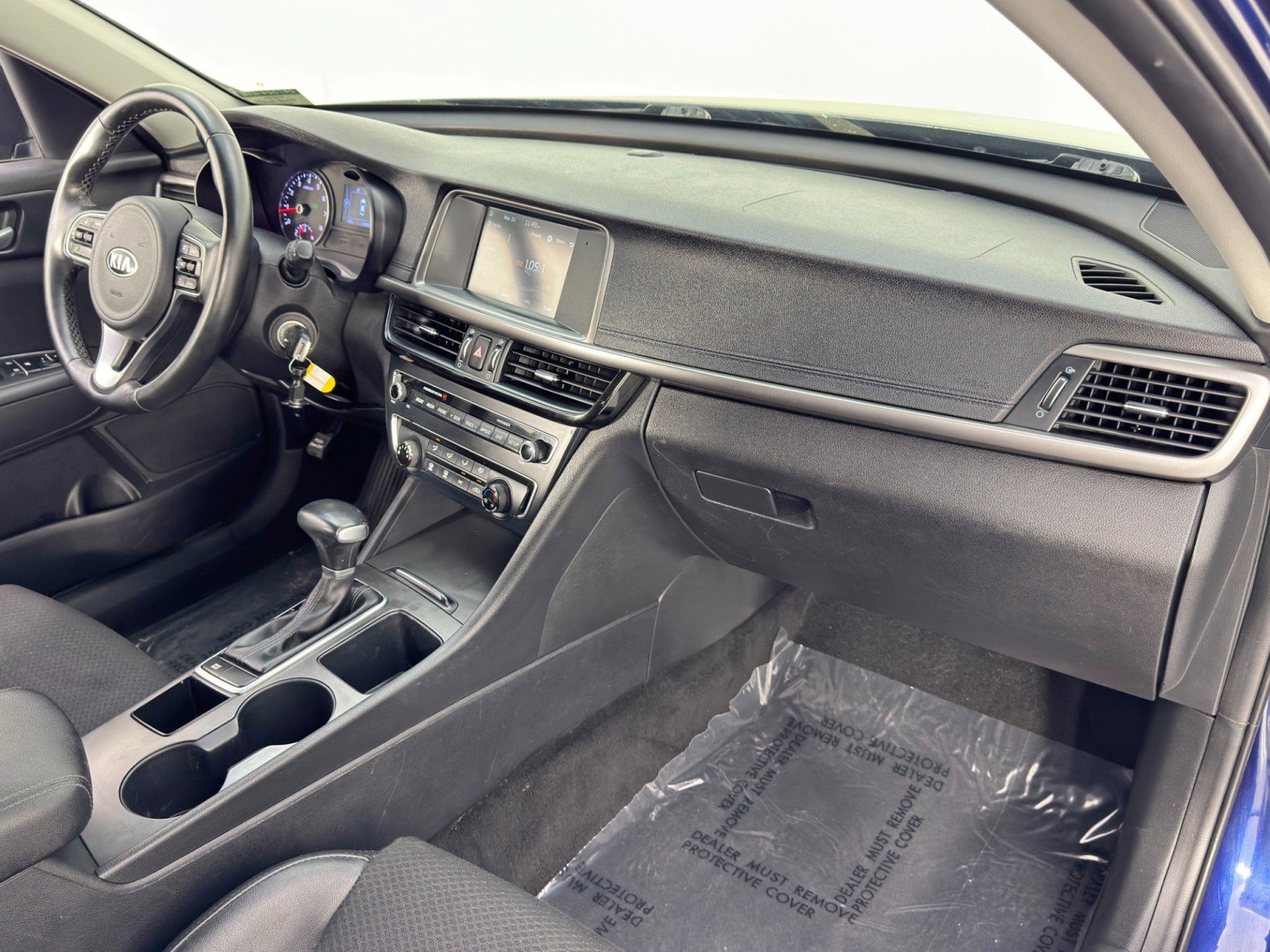 Used 2018 Kia Optima S w/ Panoramic Sunroof Package image 14