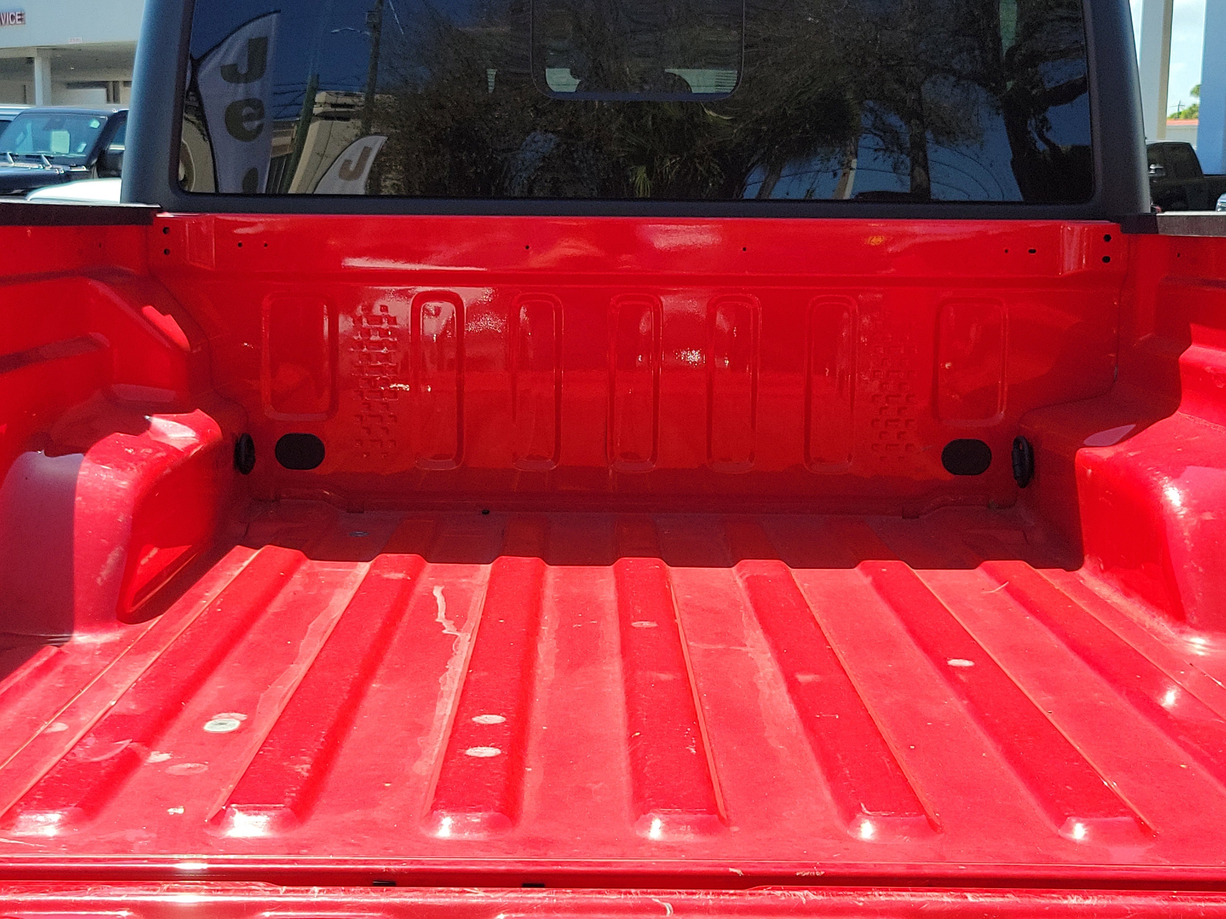 Used 2024 Jeep Gladiator Sport AWD/4WD image 9