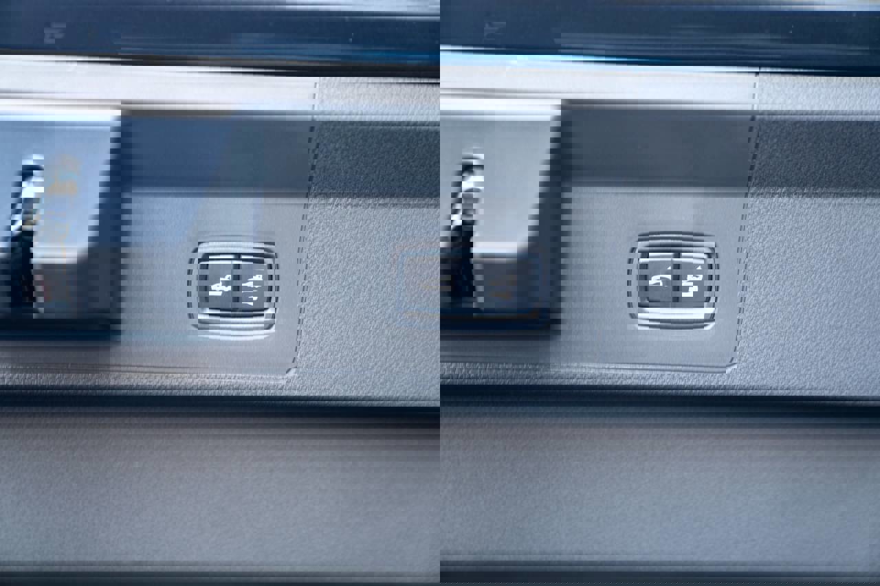 New 2026 Porsche Panamera Turbo image 32