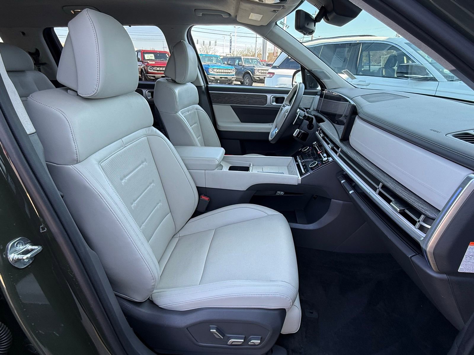 Used 2024 Hyundai Santa Fe Calligraphy image 19