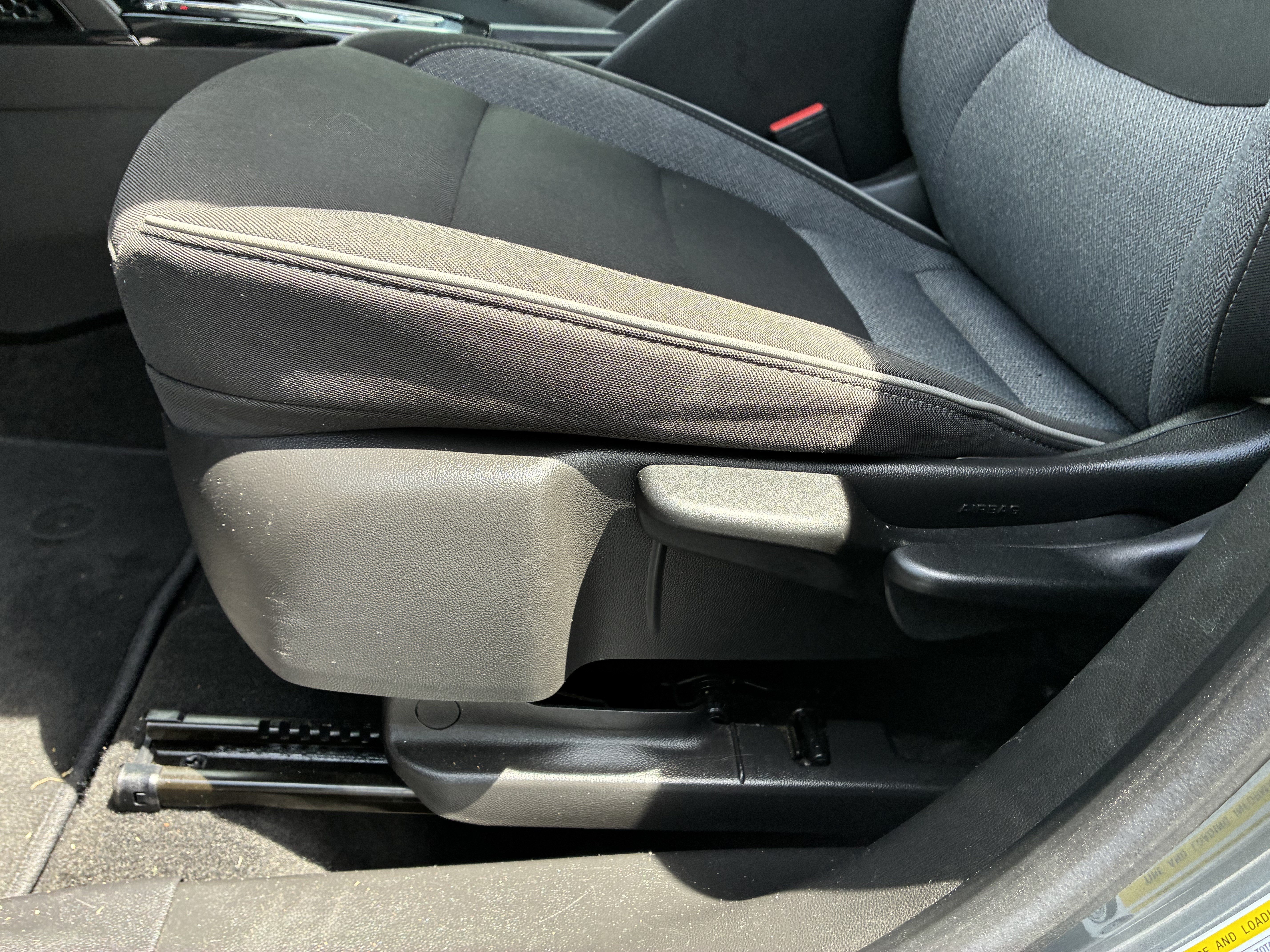 Used 2024 Chevrolet TrailBlazer LT w/ LT Cold Weather Package FWD image 24