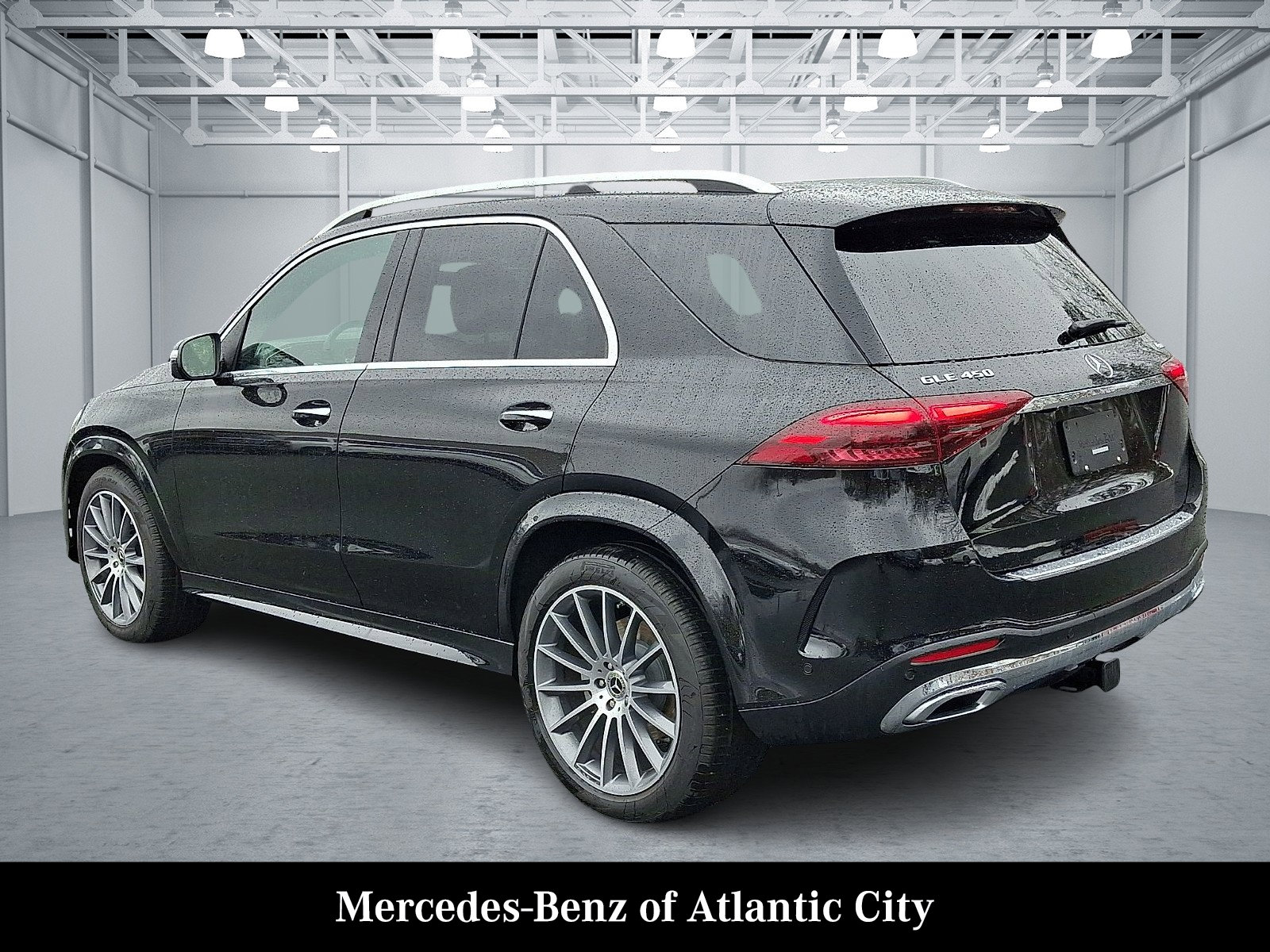 Certified 2025 Mercedes-Benz GLE 450 4MATIC image 4
