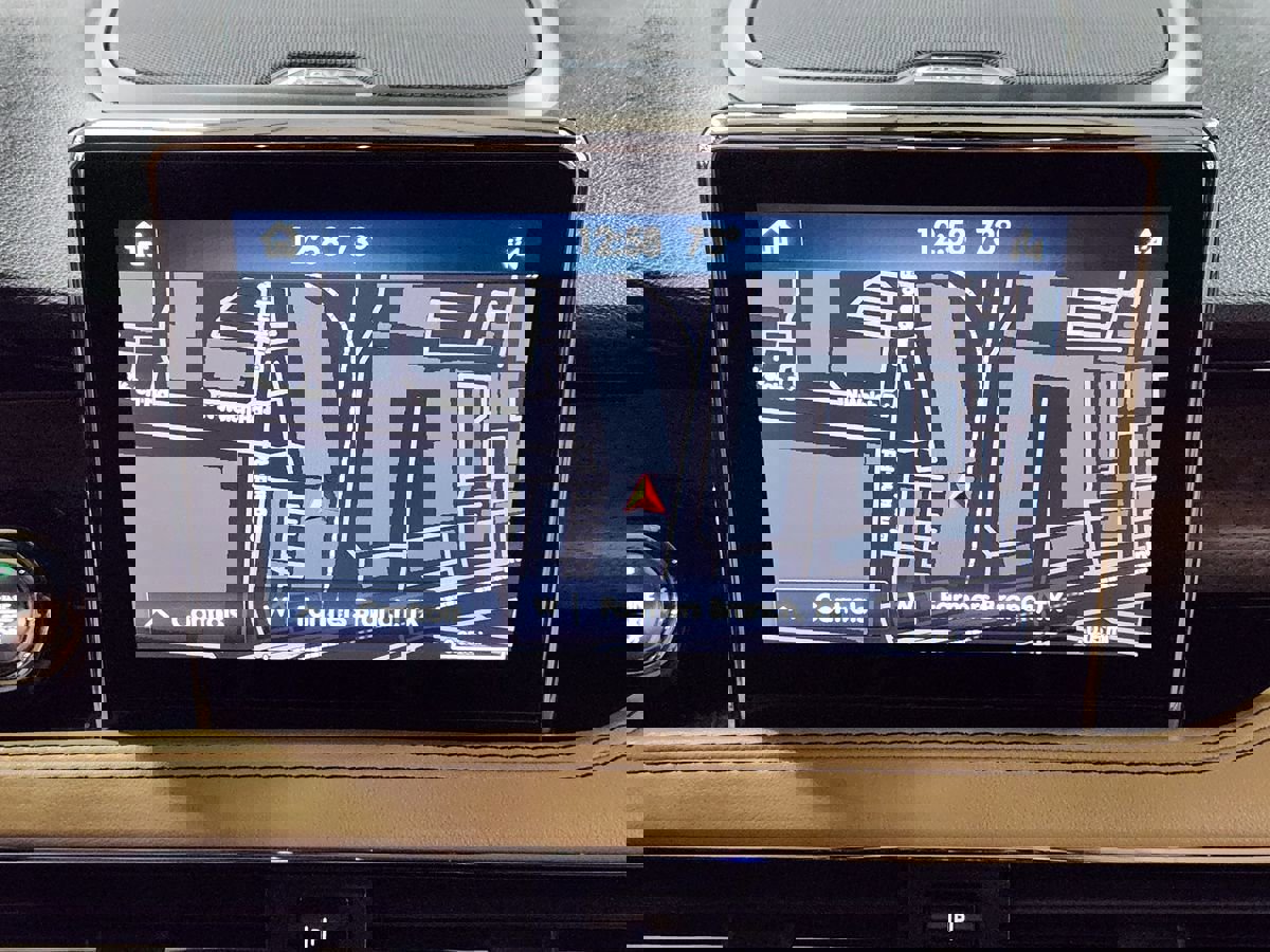 Used 2020 Lincoln Corsair Reserve w/ Elements Package FWD image 35