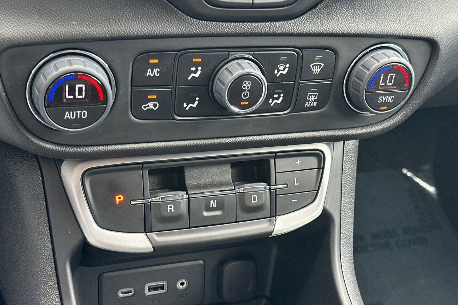 Certified 2023 GMC Terrain SLE w/ Driver Convenience Package image 21