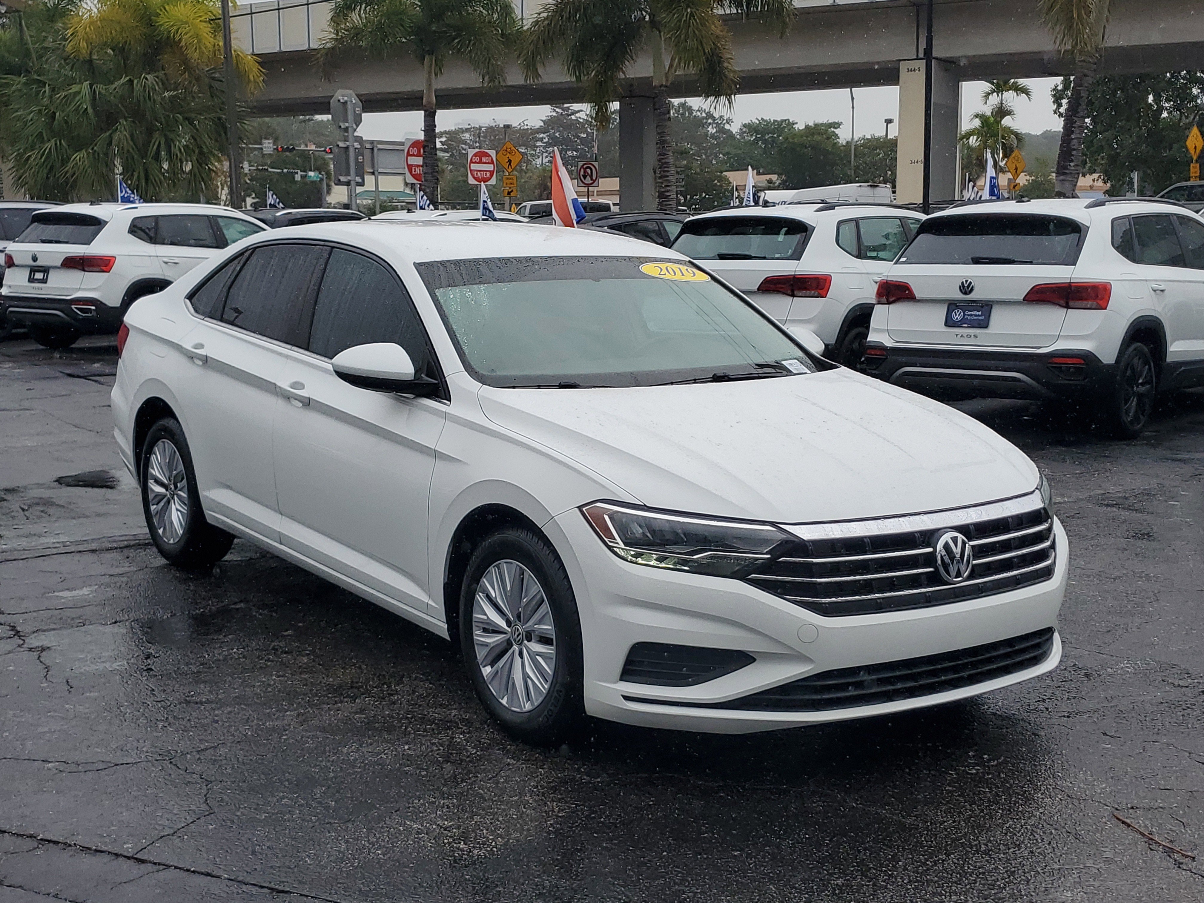Used 2019 Volkswagen Jetta S image 7