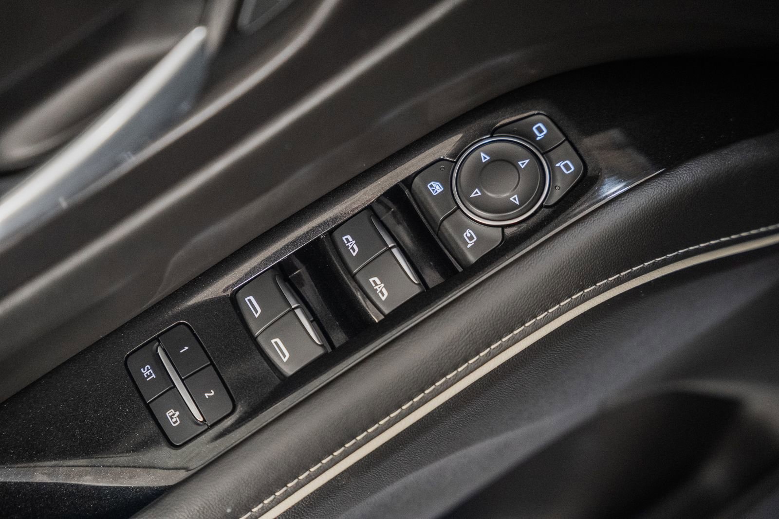 Used 2023 Cadillac Escalade V w/ LPO, Floor Liner Package image 53