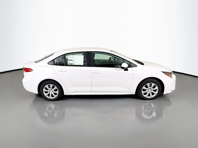 New 2026 Toyota Corolla LE image 9