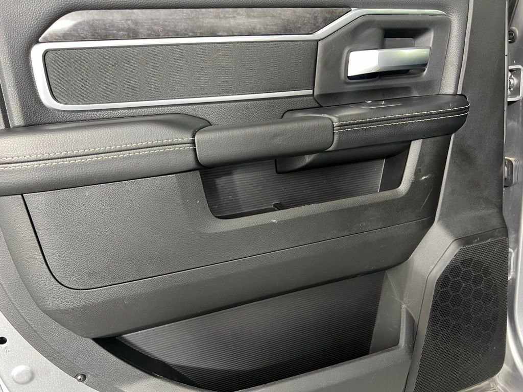 Used 2024 RAM 2500 Big Horn w/ Bed Utility Group image 26