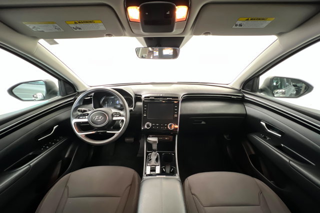 Used 2022 Hyundai Tucson SE w/ Cargo Package image 9
