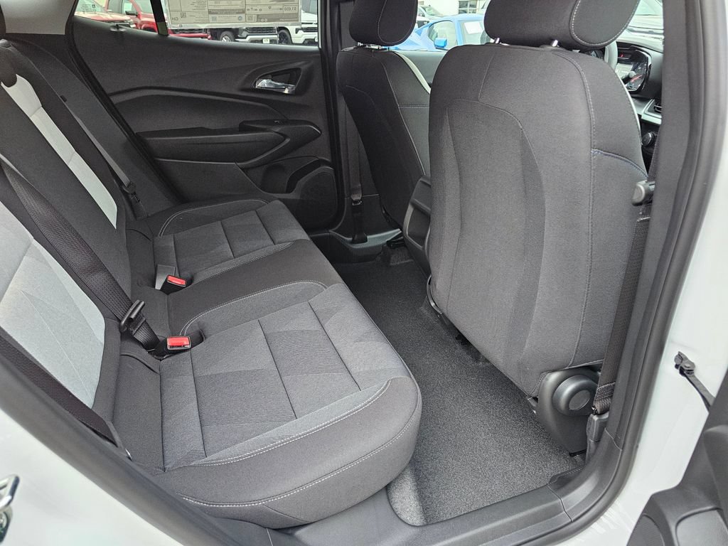 New 2026 Chevrolet Trax LS FWD image 15