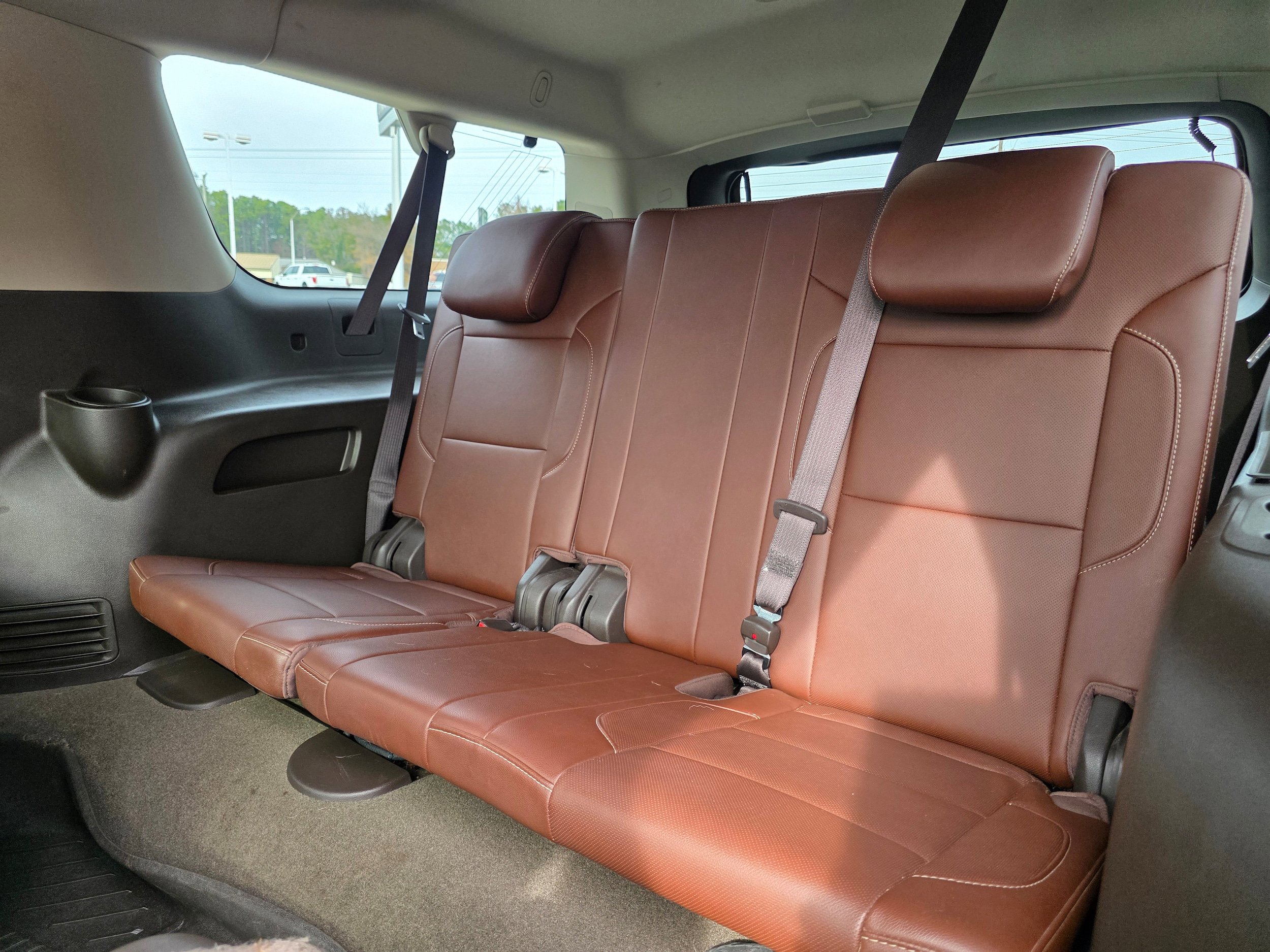 Used 2018 Chevrolet Suburban Premier image 14