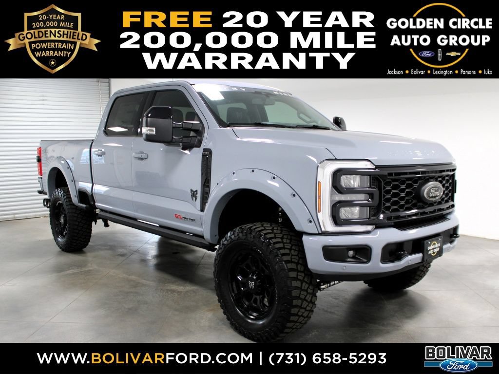 New 2026 Ford F250 Lariat w/ Black Appearance Package