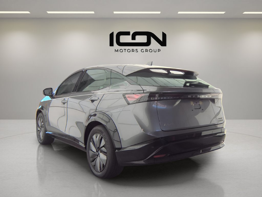 Used 2024 Nissan Ariya AWD image 3