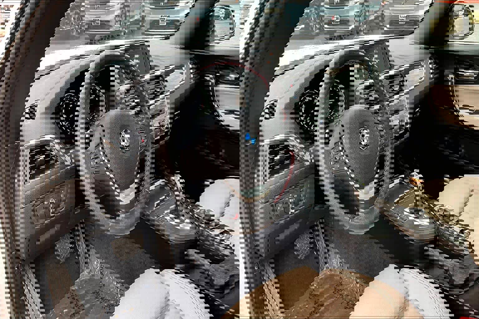 Used 2018 BMW 230i Convertible image 17