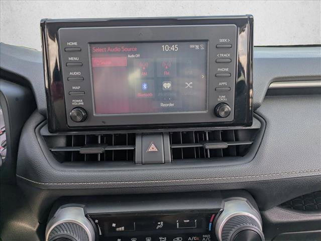 Used 2019 Toyota RAV4 LE image 14