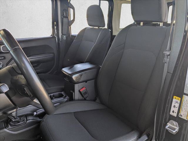 Used 2018 Jeep Wrangler Unlimited Sport S AWD/4WD image 16