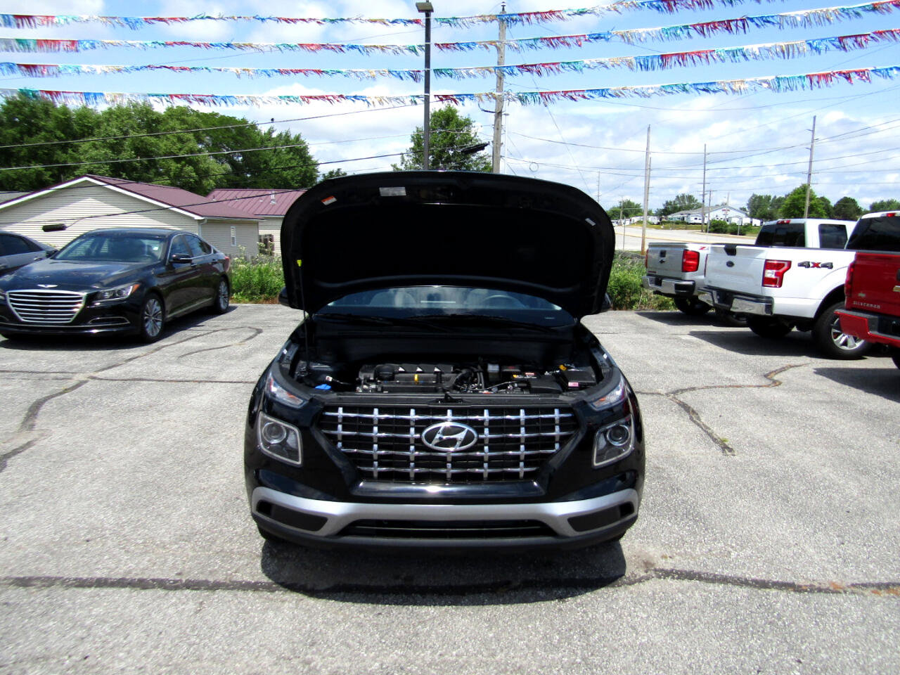 Used 2024 Hyundai Venue SEL image 29