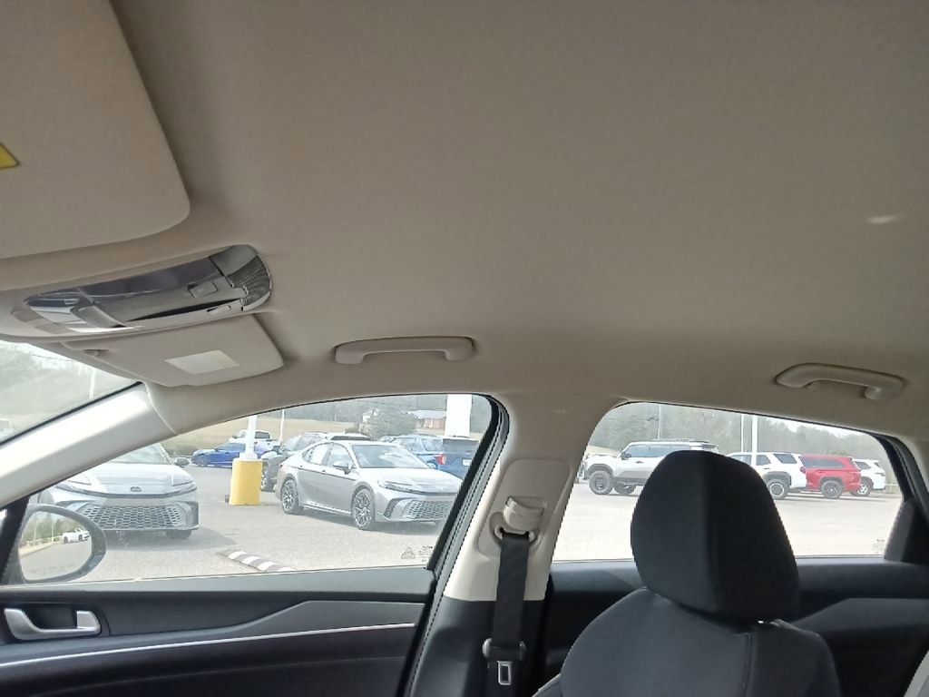 Used 2026 Kia K5 LXS image 14