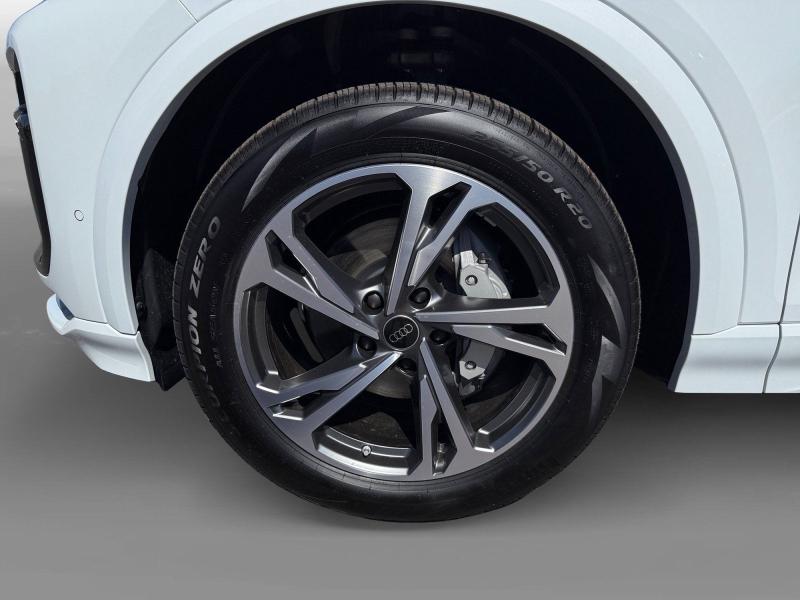 New 2027 Audi Q6 e-tron Premium Plus AWD/4WD image 9
