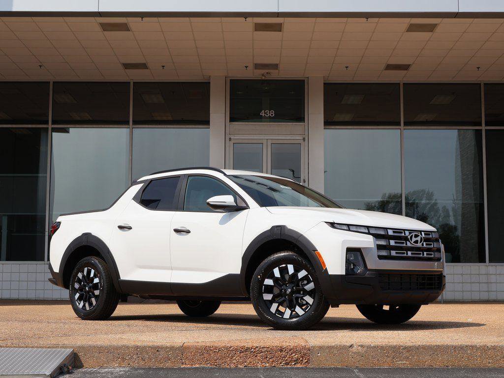 New 2026 Hyundai Santa Cruz SEL AWD/4WD image 2