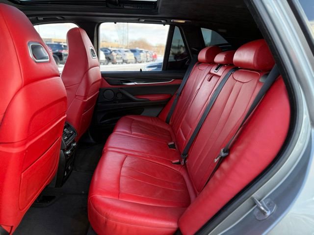 Used 2017 BMW X5 M image 17