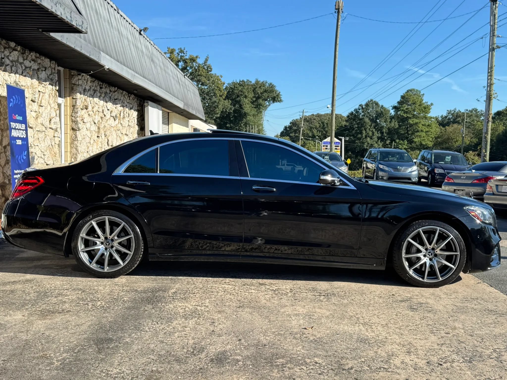 Used 2019 Mercedes-Benz S 560 Sedan image 8