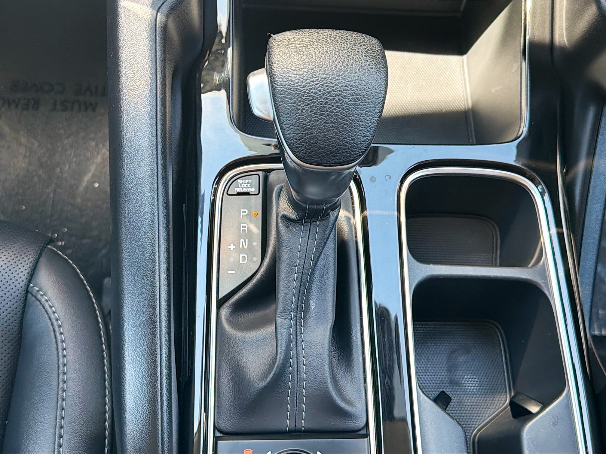 Used 2022 Kia Telluride LX AWD/4WD image 25