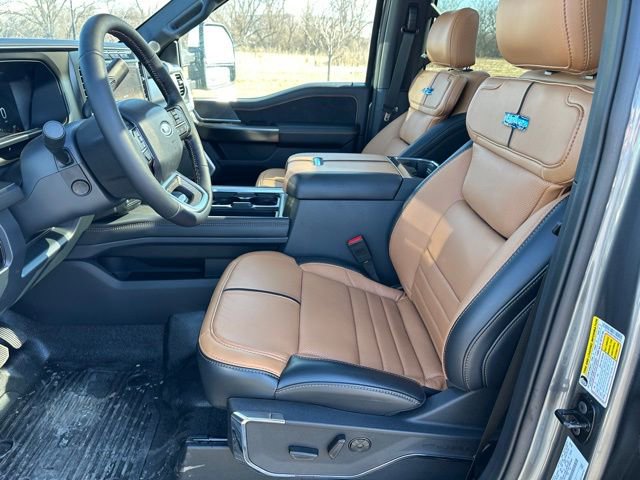 New 2024 Ford F350 Platinum w/ Tremor Off-Road Package image 15
