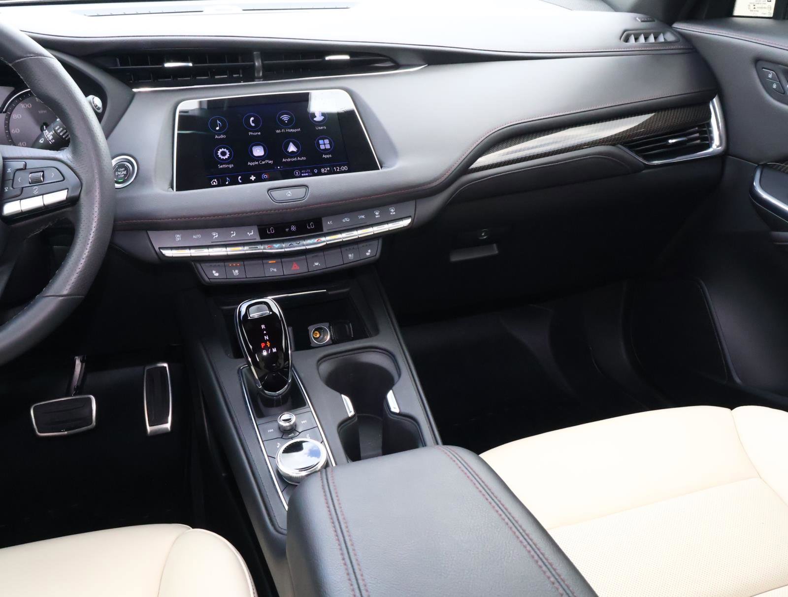 Used 2023 Cadillac XT4 Sport FWD image 17