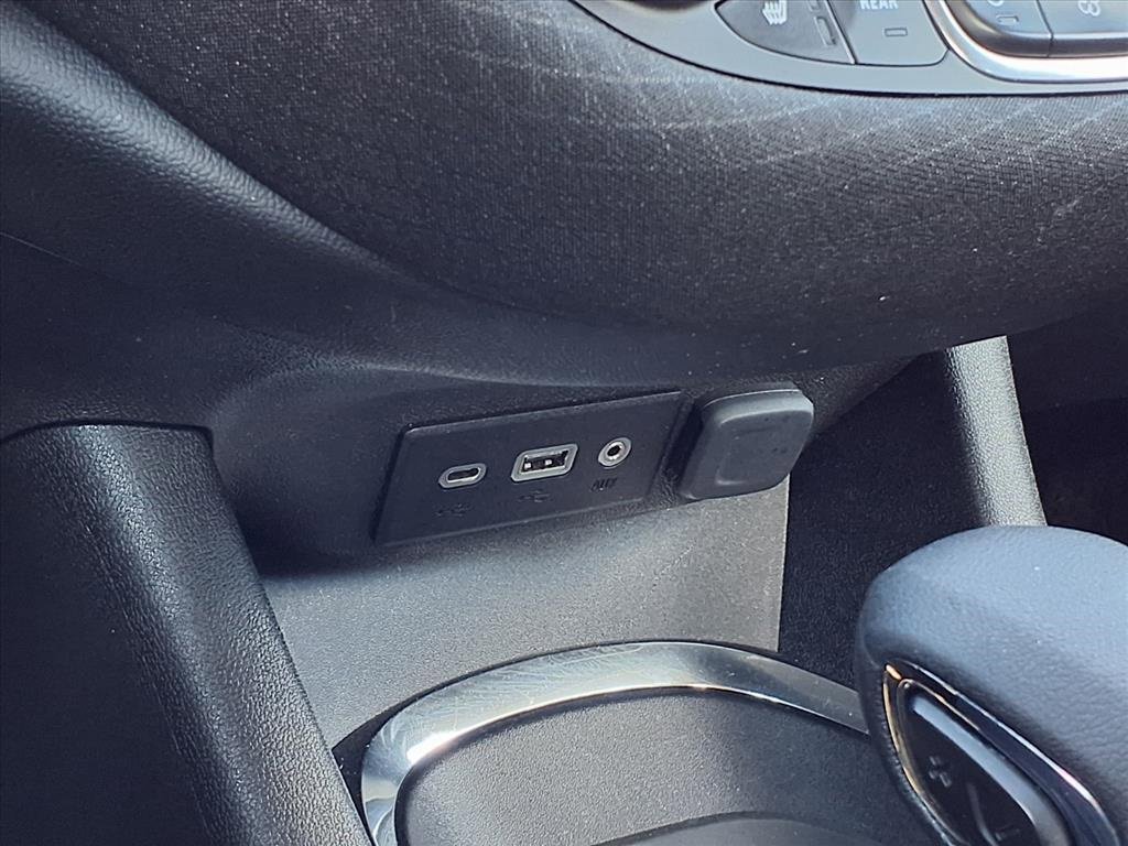 Used 2023 Chevrolet Malibu LT w/ Driver Confidence Package image 13