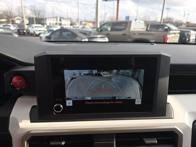 Used 2024 Toyota Tacoma TRD Off-Road image 20