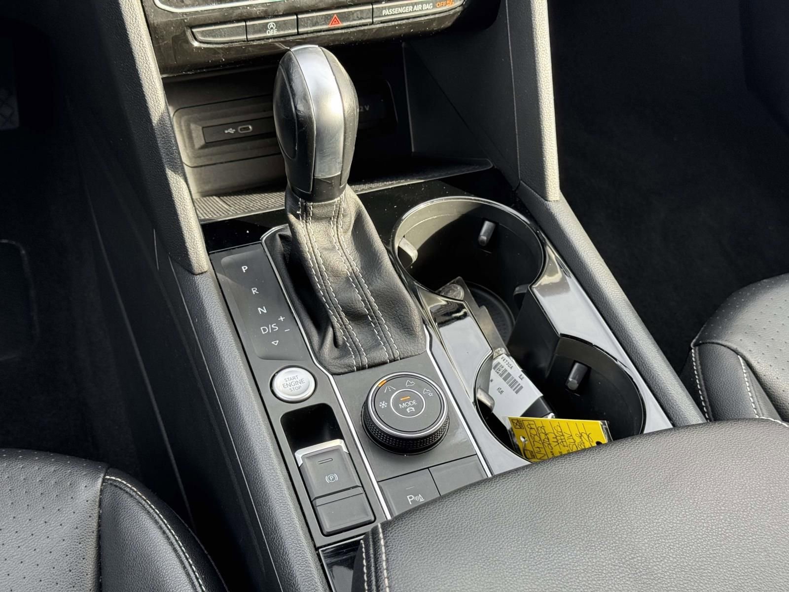 Certified 2022 Volkswagen Atlas SE image 20