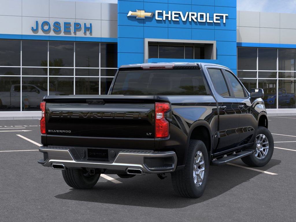 New 2026 Chevrolet Silverado 1500 LT w/ Z71 Off-Road Package AWD/4WD image 4