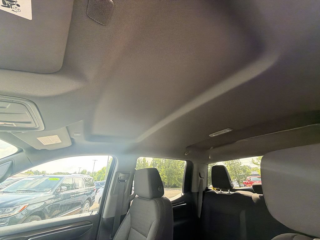 Used 2023 Chevrolet Silverado 1500 LT AWD/4WD image 22