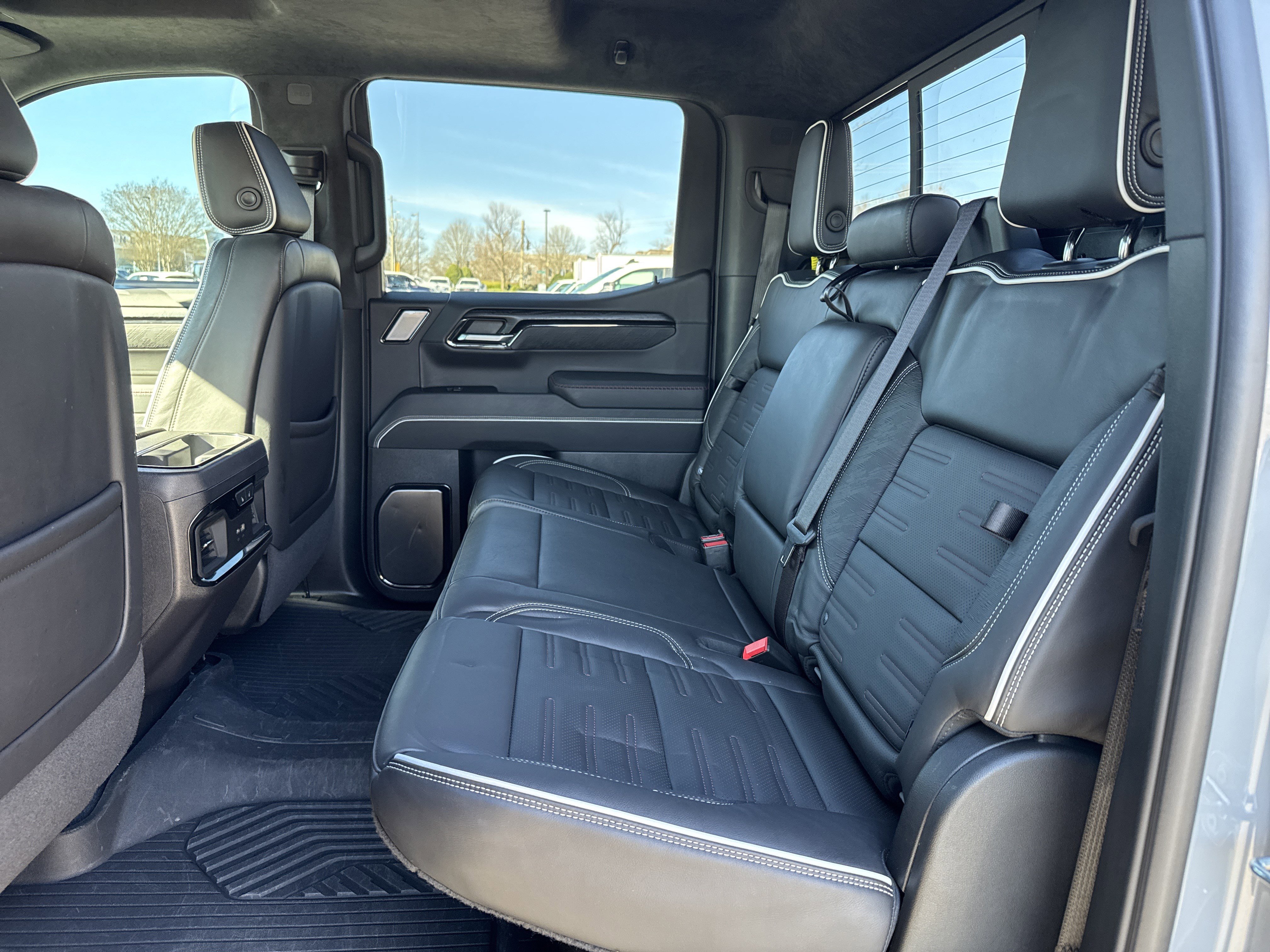 Used 2024 GMC Sierra 1500 AT4X w/ AT4X AEV Edition image 31