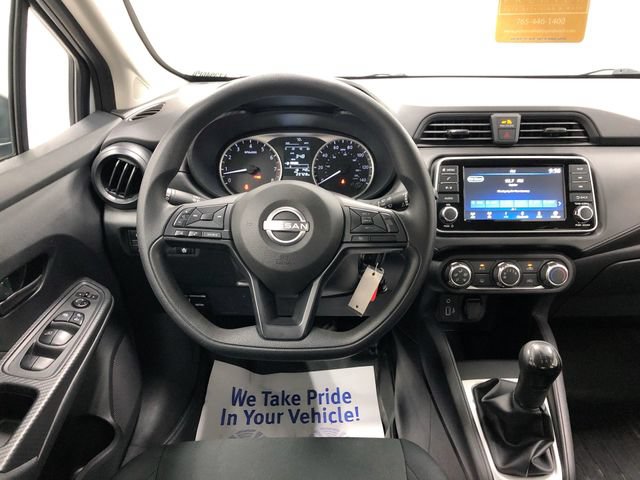 Used 2024 Nissan Versa S FWD image 15
