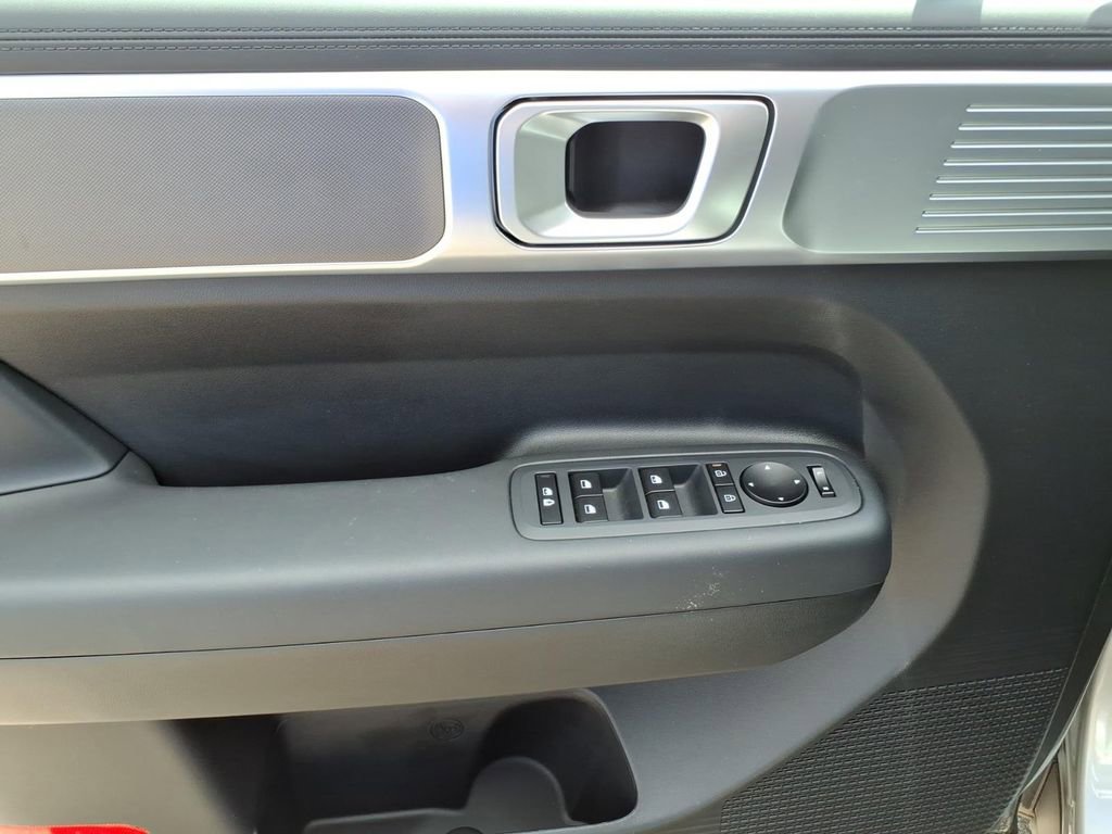 New 2026 Hyundai Santa Fe SE FWD image 15