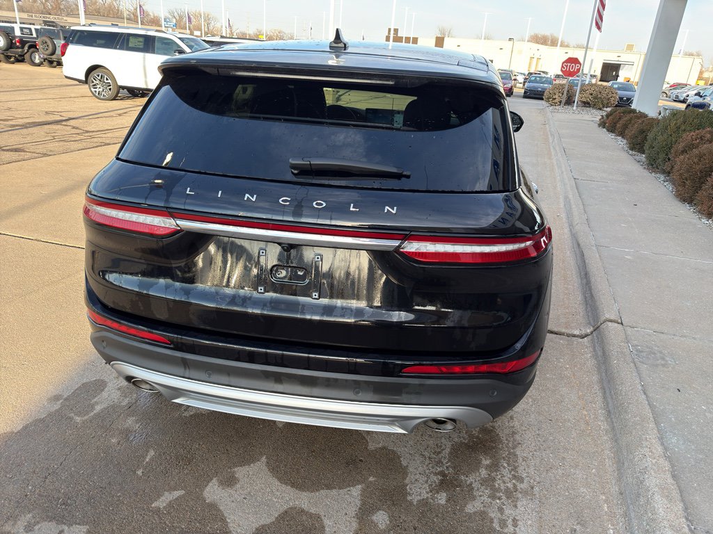 Used 2025 Lincoln Corsair AWD image 6