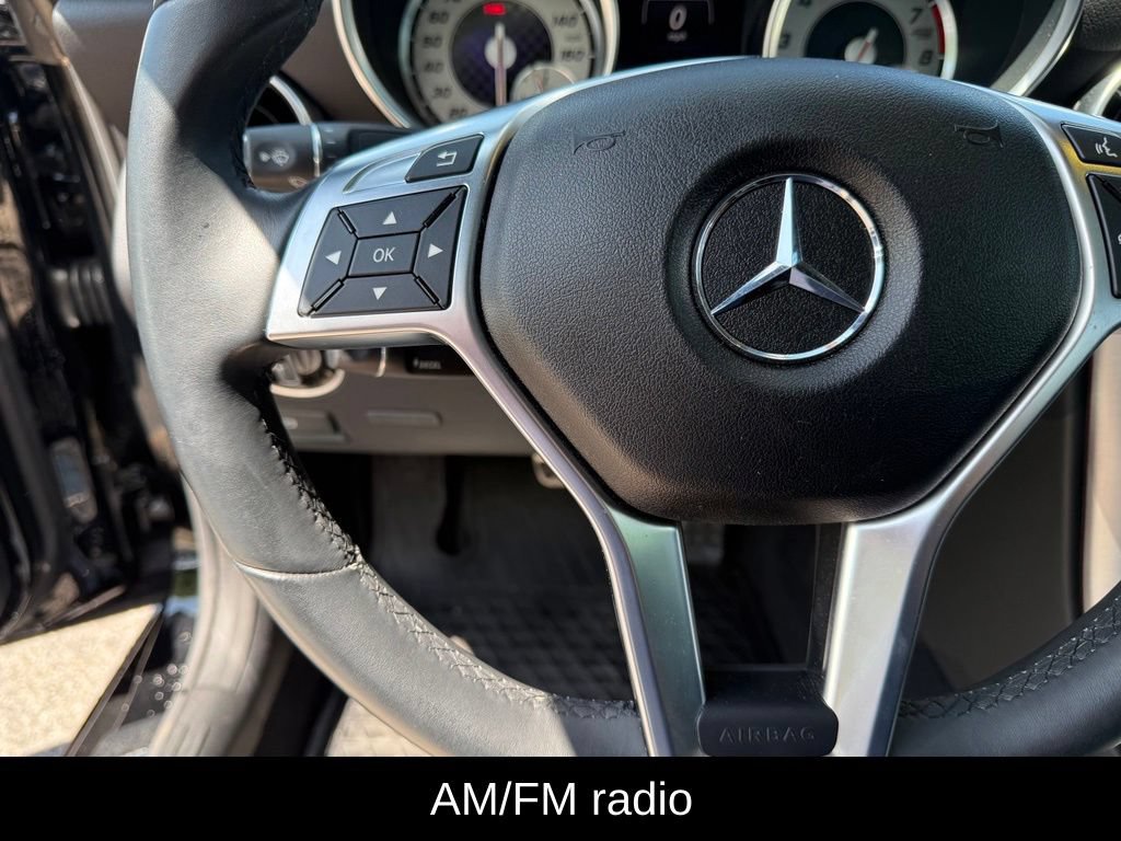 Used 2016 Mercedes-Benz SLK 300 image 11