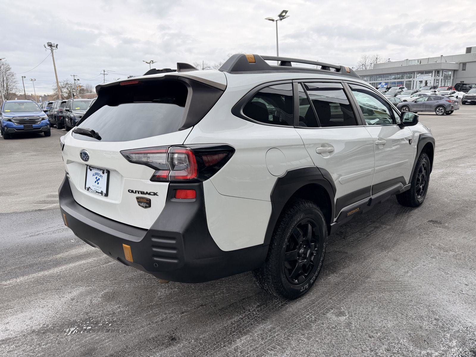 Used 2022 Subaru Outback Wilderness image 5
