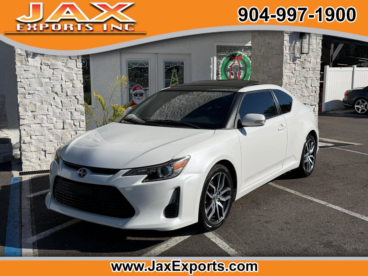 Used 2015 Scion tC image 1