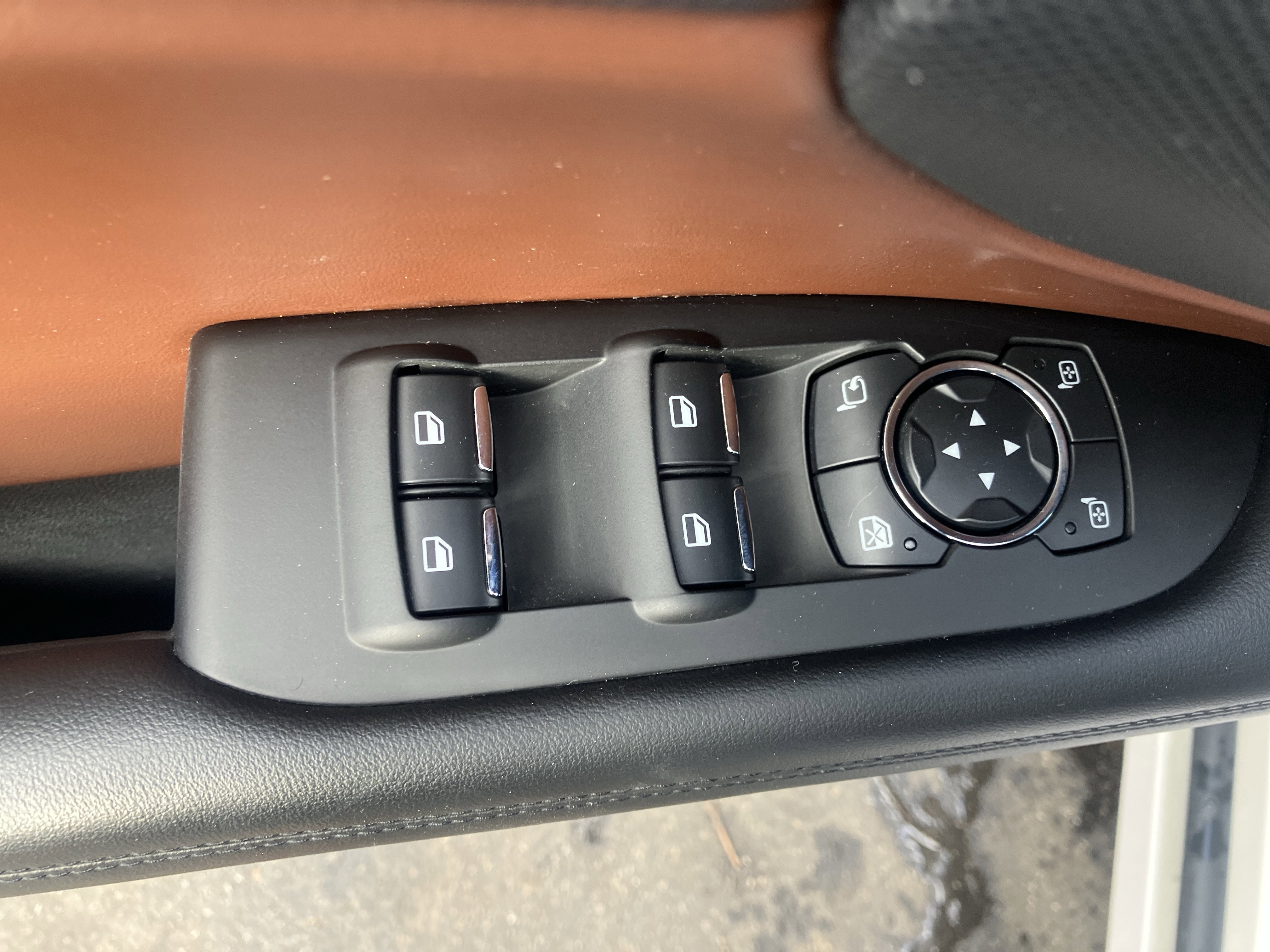 Used 2020 Lincoln MKZ Reserve image 18