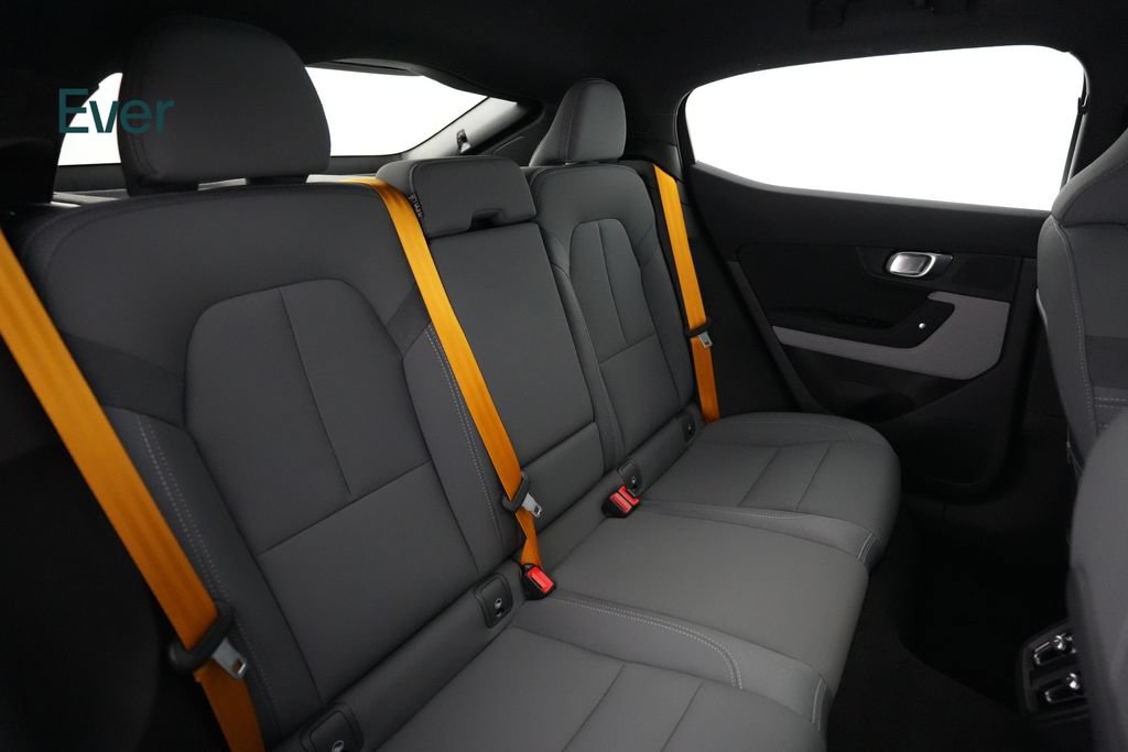 Used 2023 Polestar Polestar 2 w/ Pilot Pack AWD/4WD image 5