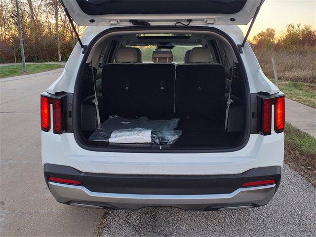 New 2026 Kia Sorento S image 25