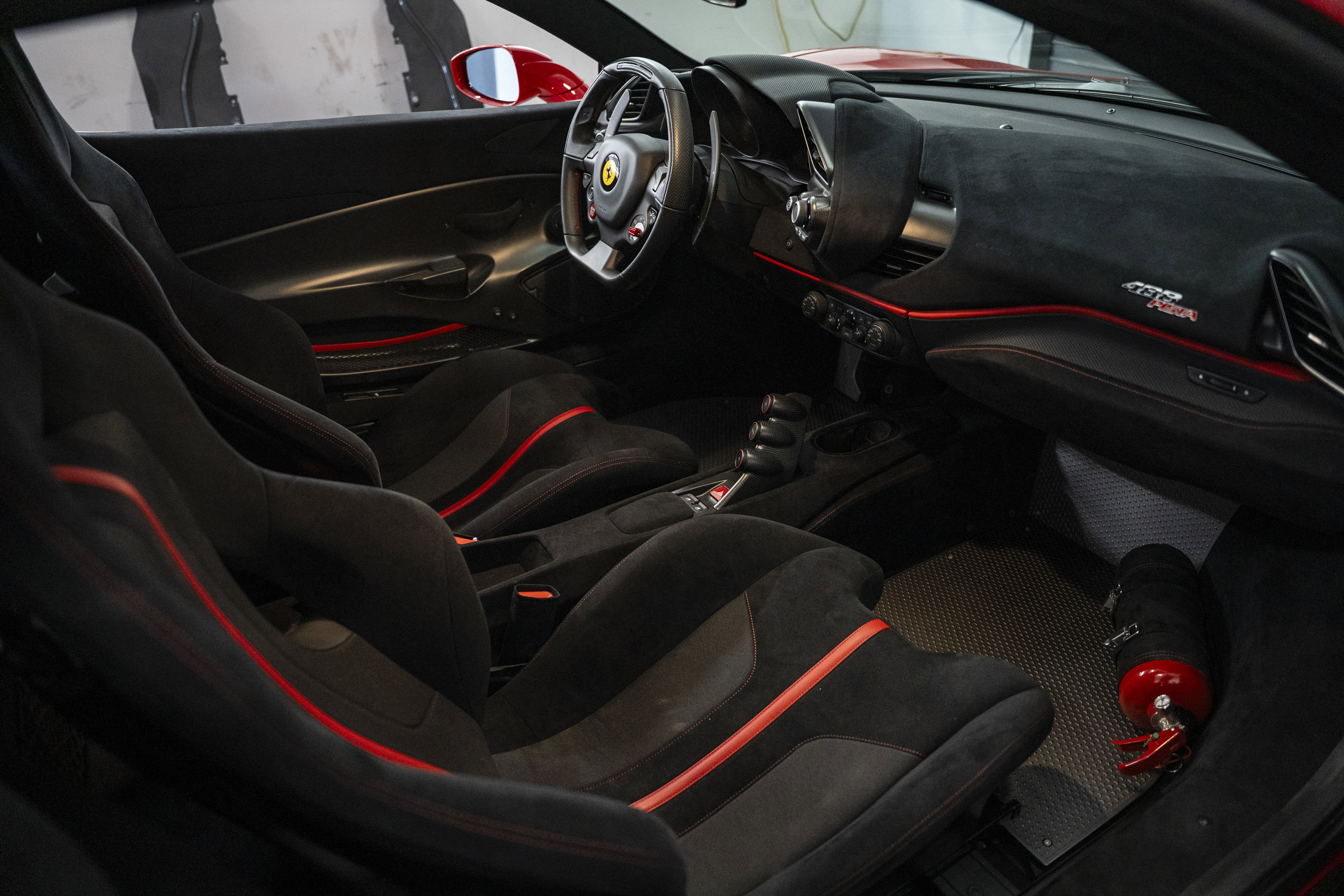 Certified 2020 Ferrari 488 Pista Coupe RWD image 29