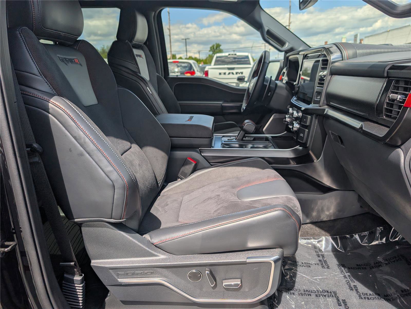 Used 2024 Ford F150 Raptor w/ Equipment Group 803A Raptor R AWD/4WD image 13