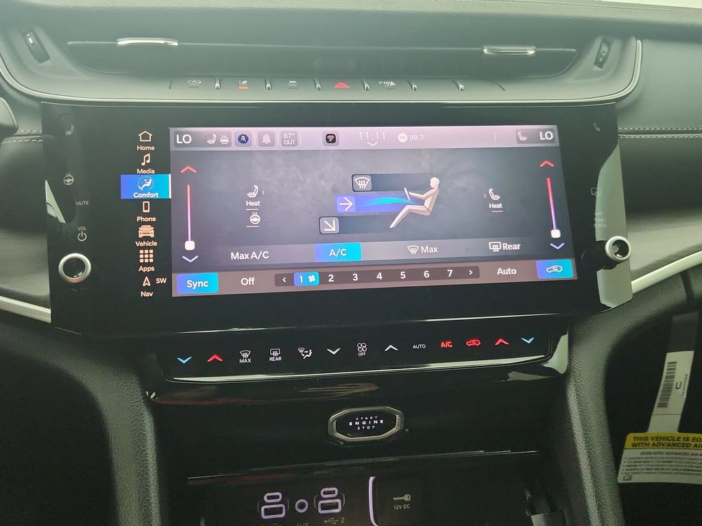 New 2026 Jeep Grand Cherokee Altitude AWD/4WD image 26