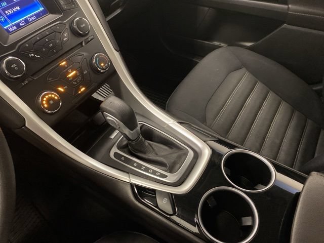 Used 2013 Ford Fusion SE FWD image 12