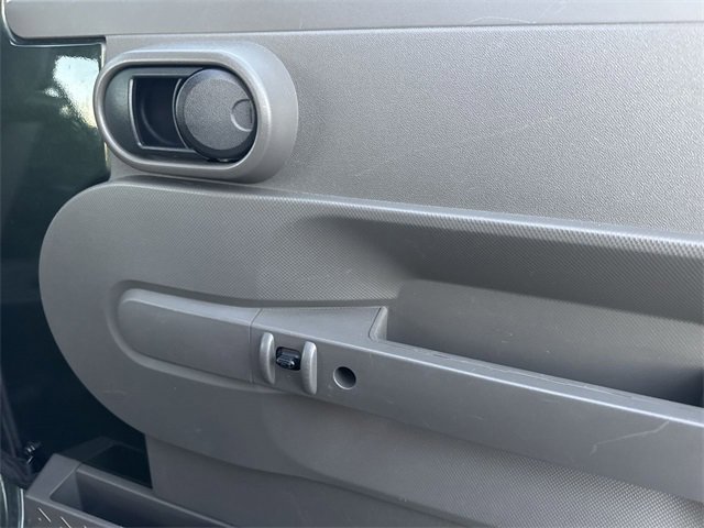 Used 2007 Jeep Wrangler Sahara w/ Dual Top Group image 20