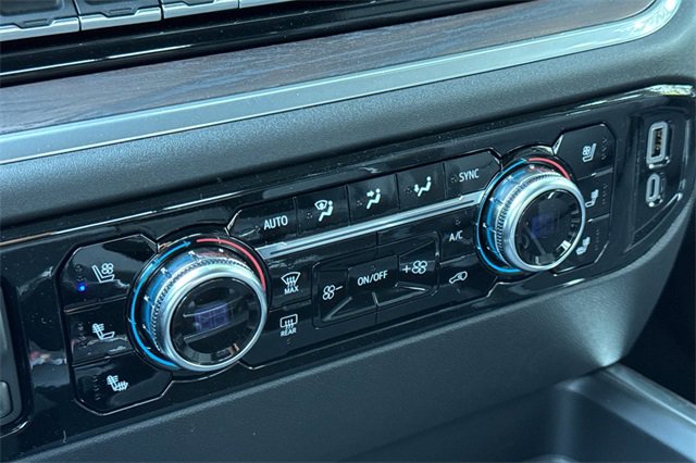 New 2026 GMC Sierra 2500 SLT w/ SLT Premium Package image 24